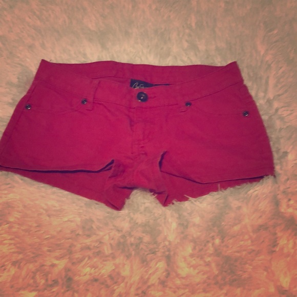 Hot pink shorts - Picture 1 of 3